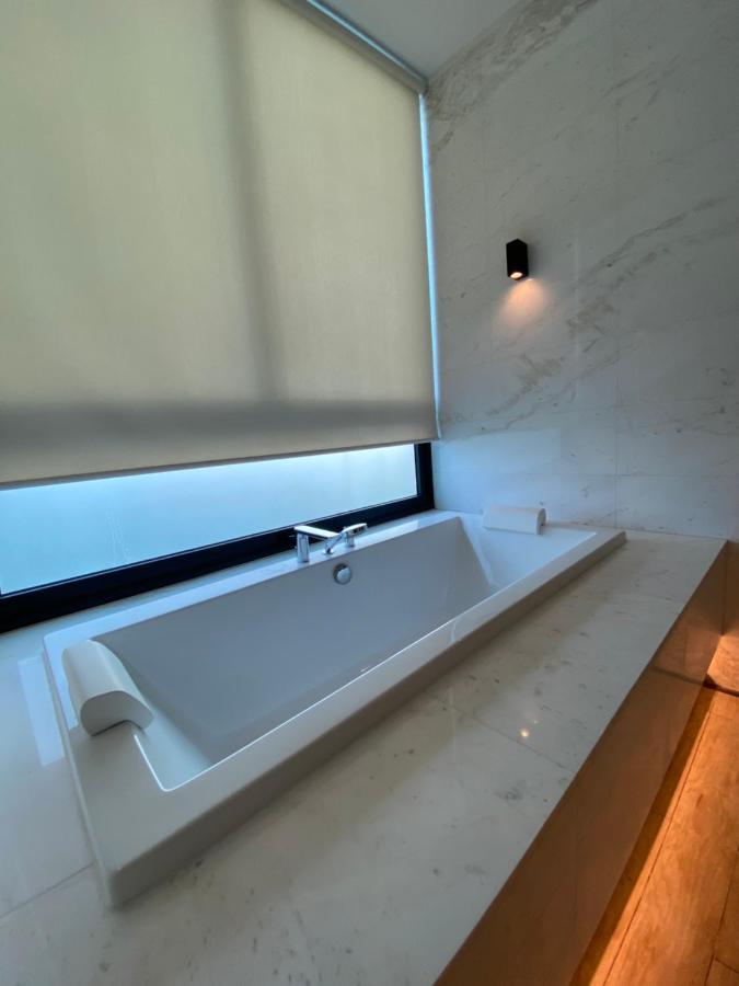 Ikiru 18 Private Saltwater Pool Villa, 3 Ensuite Br, Outdoor Bbq, 5 Mins To Beach 판타이체낭 외부 사진